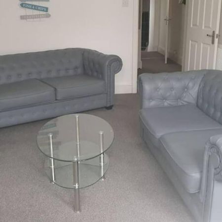Orme View Dog Friendly Apartment Llandudno Bagian luar foto
