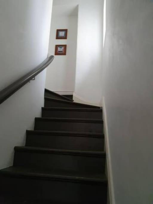 Orme View Dog Friendly Apartment Llandudno Bagian luar foto
